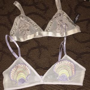 2 Bralettes